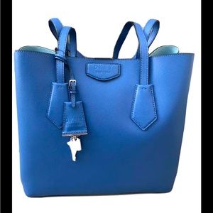 SOLD. THIS ITEM IS SOLD.  DKNY Leather Sullivan Tote Shoulder Bag